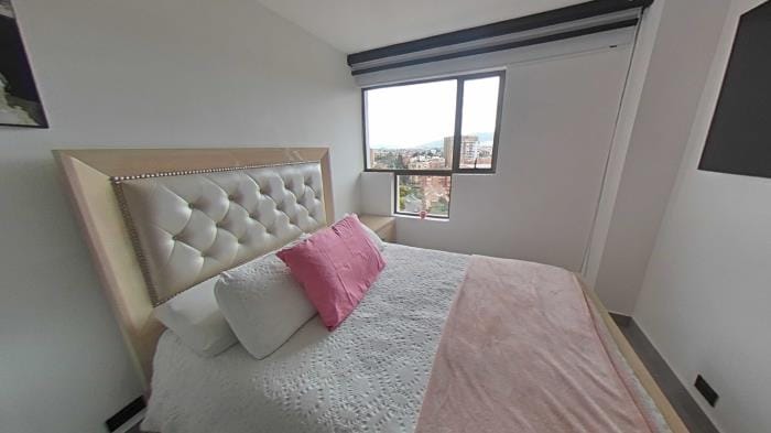 Apartamento de 5 alcobas en venta en La Calleja, Bogotá, 265 m² · foto 16 de 24