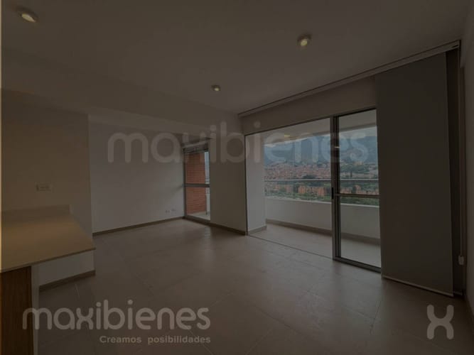 Apartamento de 3 alcobas en arriendo en Fatima, Itagüí, 87 m² · foto 4 de 14