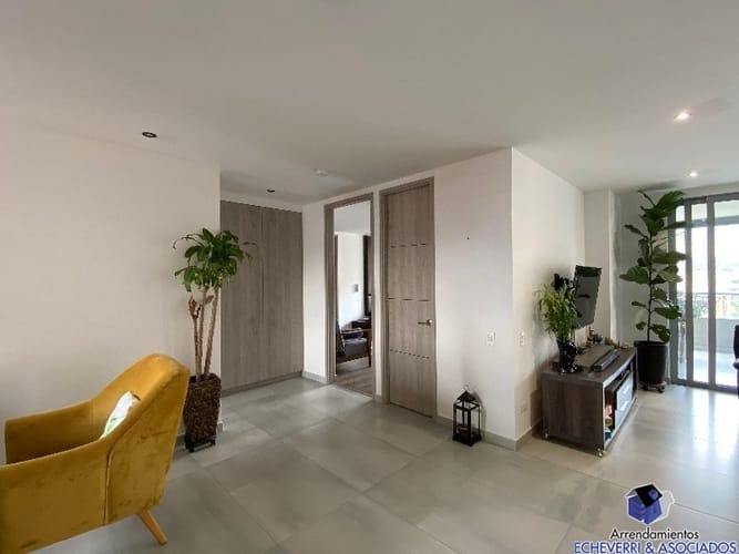 Apartamento de 2 alcobas en venta en Loma De Las Brujas, Envigado, 166 m² · foto 7 de 18