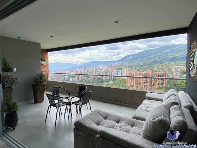 Apartamento de 2 alcobas en venta en Loma De Las Brujas, Envigado, 166 m² · foto 15 de 18