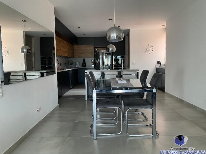 Apartamento de 2 alcobas en venta en Loma De Las Brujas, Envigado, 166 m² · foto 18 de 18