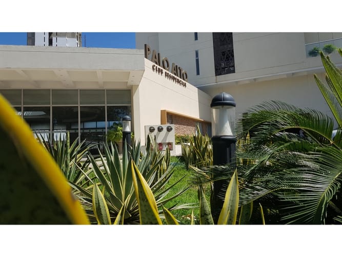 Apartamento de 4 alcobas en venta en Bavaria, Santa Marta, 105 m² · foto 3 de 24