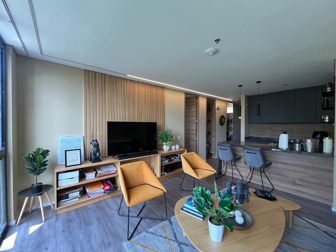 Apartamento de 1 alcoba en venta en Loma Del Chocho, Envigado, 125 m² · foto 3 de 18
