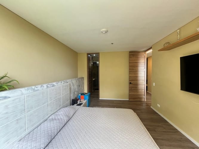 Apartamento de 1 alcoba en venta en Loma Del Chocho, Envigado, 125 m² · foto 9 de 18