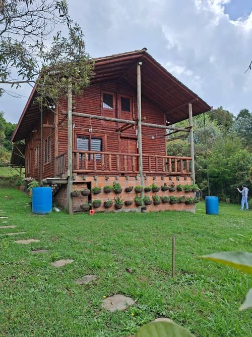 Finca en arriendo en Santa Elena, Medellín, 2200 m² · foto 4 de 24