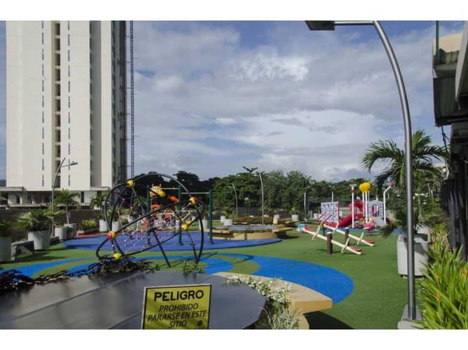 Apartamento de 3 alcobas en venta en Bavaria, Santa Marta, 94 m² · foto 12 de 24