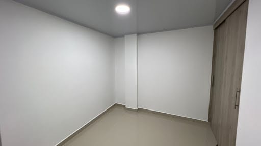 Apartamento de 2 alcobas en arriendo en Castilla, Medellín, 55 m² · foto 4 de 7