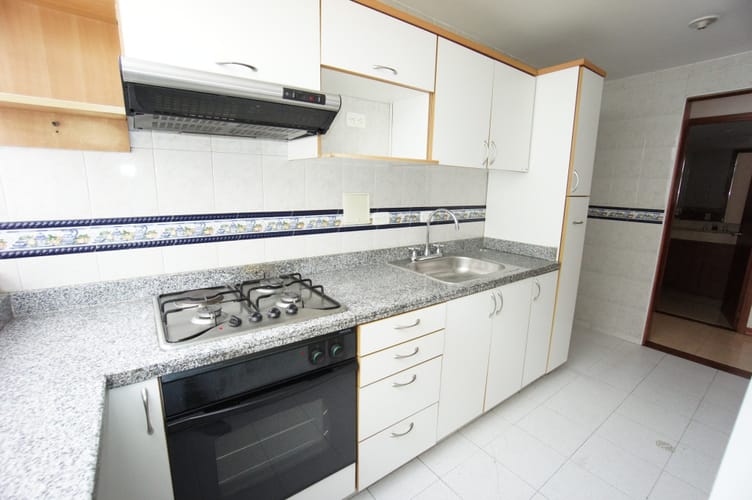 Casa en venta en Gratamira, Bogotá · foto 3 de 20