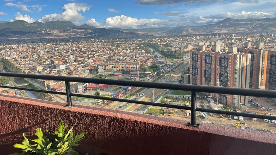 Apartamento en venta en Américas Central, Bogotá · foto 16 de 19