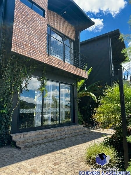 Casa de 4 alcobas en venta en Las Palmas, Medellín, 1480 m² · foto 9 de 24