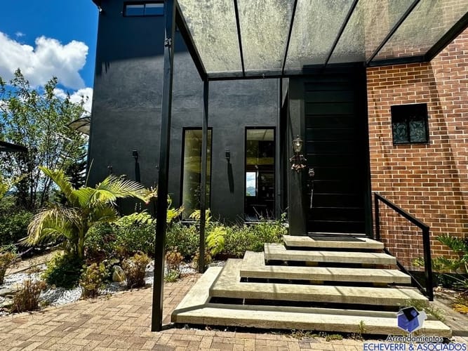 Casa de 4 alcobas en venta en Las Palmas, Medellín, 1480 m² · foto 16 de 24