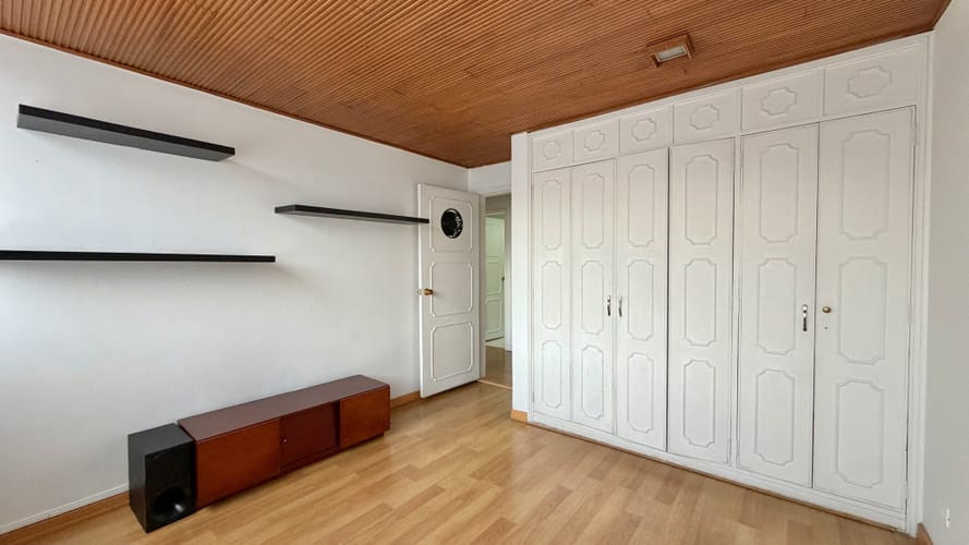 Apartamento de 3 alcobas en venta en El Pedregal, Bogotá, 111 m² · foto 11 de 13