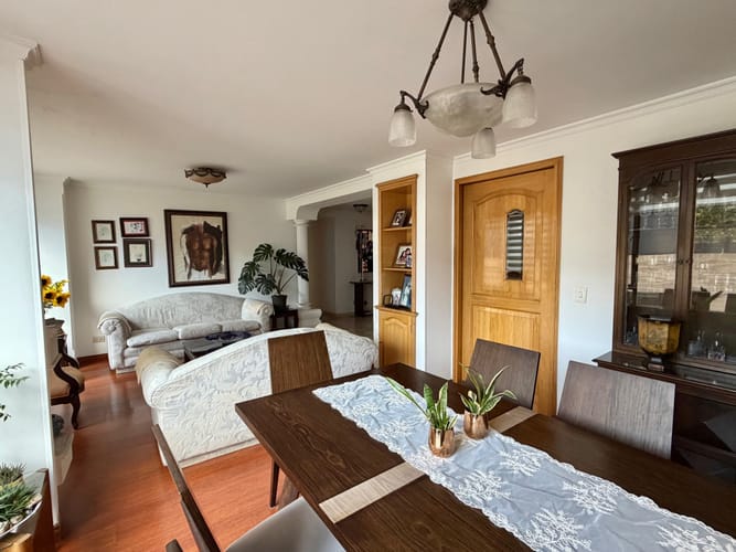 Apartamento en venta en Santa Paula, Bogotá · foto 4 de 20