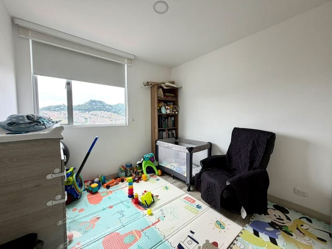 Apartamento de 3 alcobas en venta en Avenida Kevin Angel, Manizales, 81 m² · foto 7 de 21