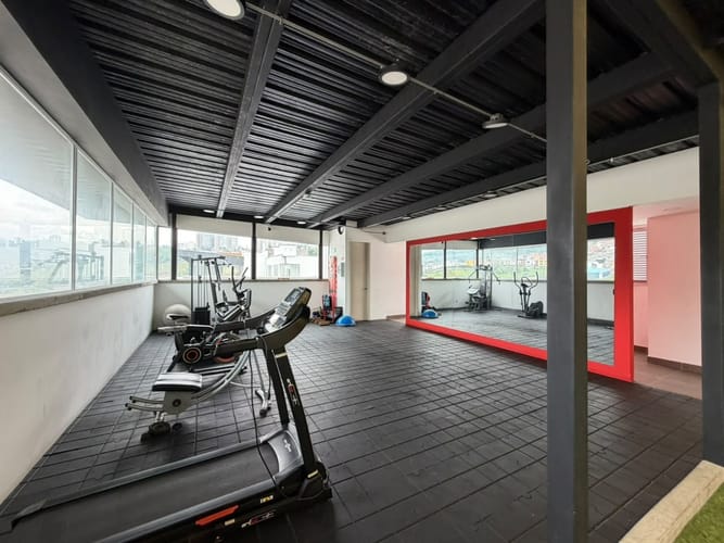 Apartamento de 3 alcobas en venta en Avenida Kevin Angel, Manizales, 81 m² · foto 13 de 21