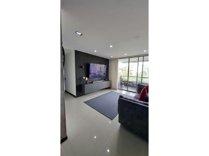 Apartamento de 3 alcobas en venta en Castropol, Medellín, 138 m² · foto 9 de 19