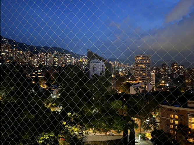 Apartamento de 3 alcobas en venta en Castropol, Medellín, 138 m² · foto 19 de 19