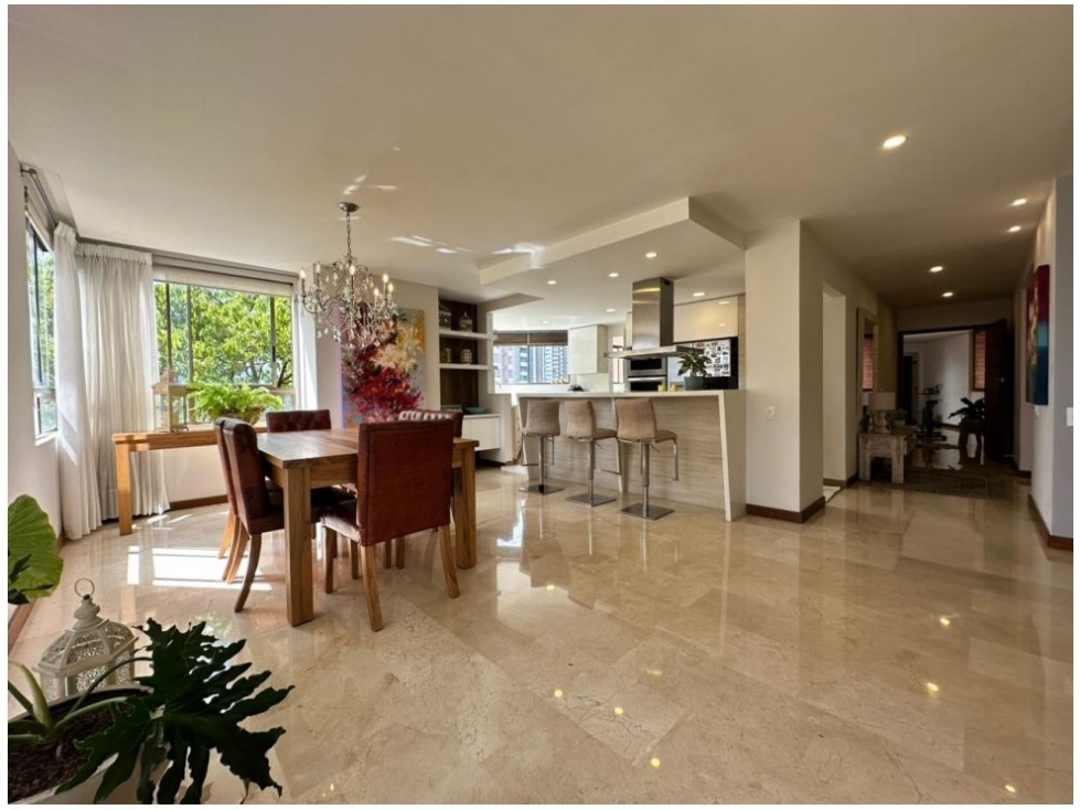 Apartamento en Venta en Lalinde, Medellín