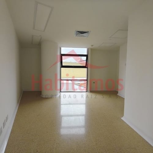 Oficina en venta en El Poblado, Medellín, 32 m² · foto 5 de 12
