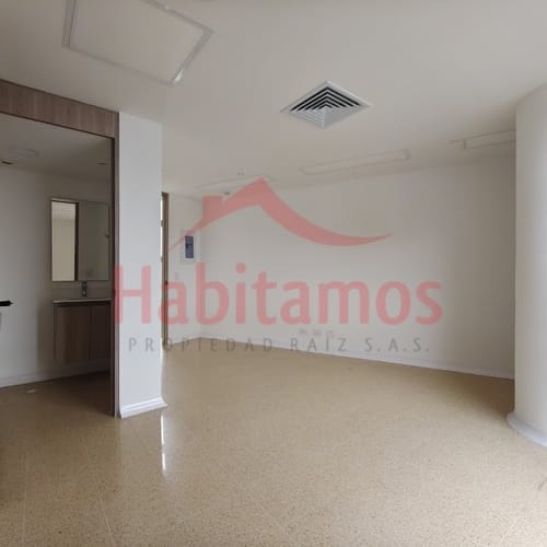 Oficina en venta en El Poblado, Medellín, 32 m² · foto 9 de 12