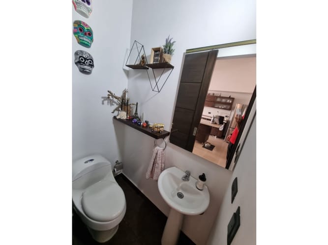 Apartaestudio en arriendo en El Carmelo Ii, Sabaneta, 64 m² · foto 2 de 12