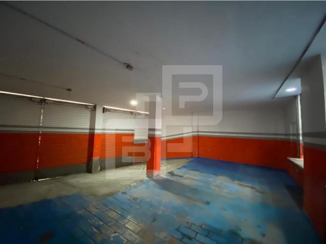 Bodega en arriendo en Perpetuo Socorro, Medellín, 850 m² · foto 20 de 24