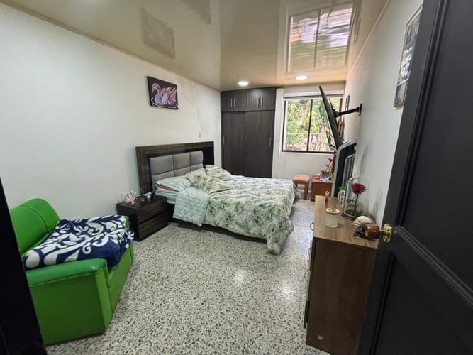 Casa de 6 alcobas en venta en Altos De Corales, Pereira, 224 m² · foto 11 de 19