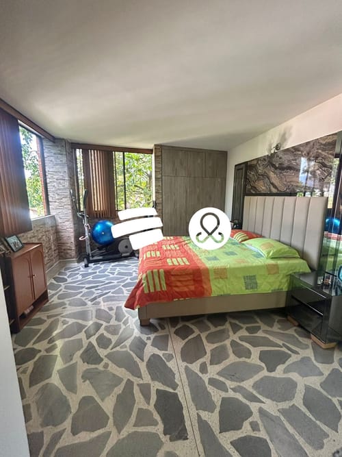 Apartamento de 3 alcobas en venta en La Almeria, Medellín, 96 m² · foto 4 de 23