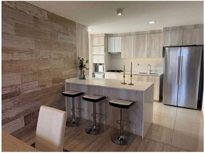 Apartamento de 3 alcobas en venta en Loma Benedictinos, Envigado, 138 m² · foto 2 de 12