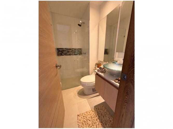 Apartamento de 3 alcobas en venta en Loma Benedictinos, Envigado, 138 m² · foto 9 de 12