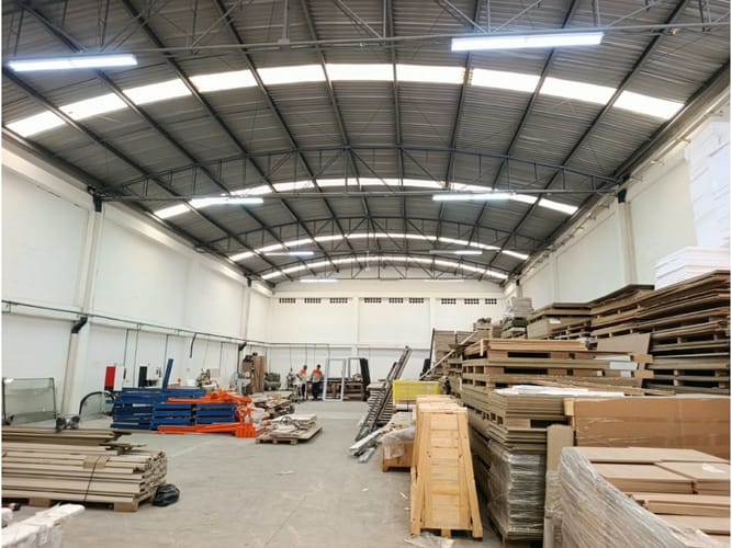 Bodega en arriendo en La Tablaza, La Estrella, 1140 m² · foto 4 de 9