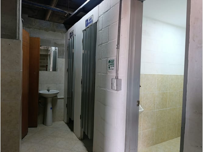 Bodega en arriendo en Villa Del Parque, Itagüí, 560 m² · foto 13 de 16