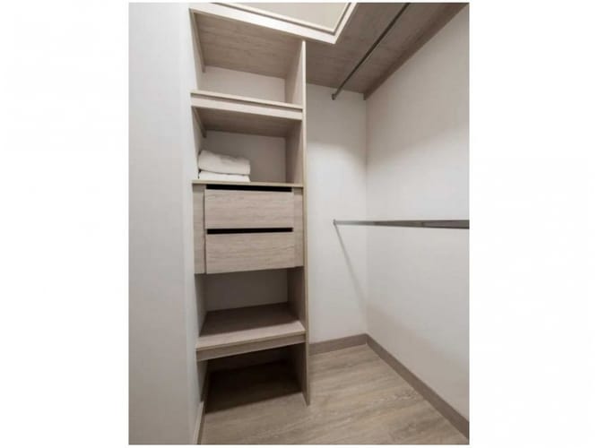 Apartamento de 2 alcobas en venta en Zona Centro, Envigado, 80 m² · foto 10 de 12