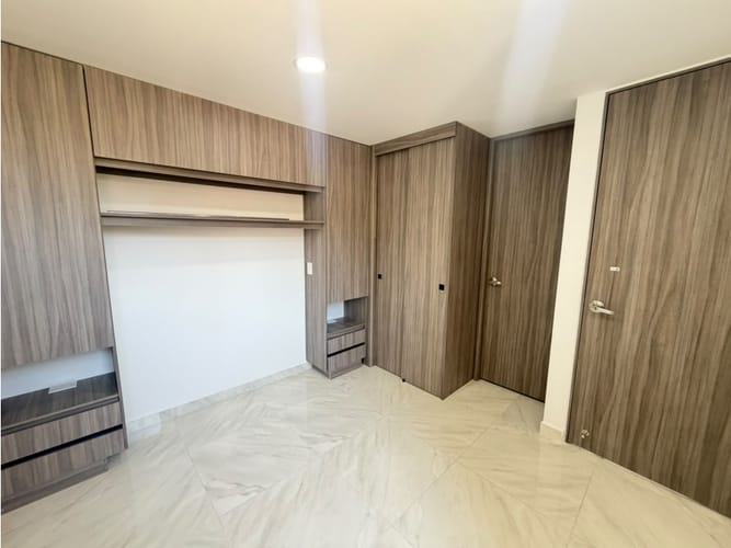 Apartamento de 3 alcobas en arriendo en La Gabriela, Bello, 54 m² · foto 6 de 13