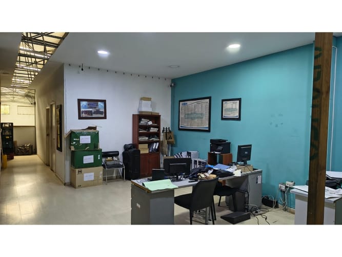 Bodega en venta en Bombona No.1, Medellín, 503 m² · foto 5 de 6