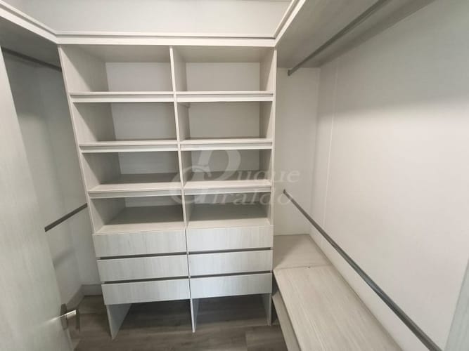 Apartamento de 3 alcobas en arriendo en Loma Del Chocho, Envigado, 98 m² · foto 11 de 19