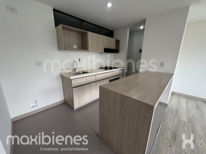 Apartamento de 3 alcobas en arriendo en Suramérica, La Estrella, 70 m² · foto 4 de 12