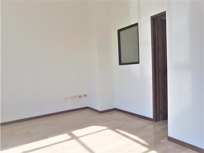 Oficina en arriendo en El Peñon, Cali, 215 m² · foto 6 de 12