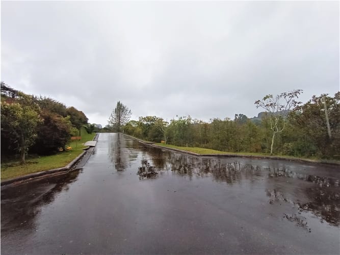Lote en venta en Pantanillo, El Retiro, 8230 m² · foto 4 de 11