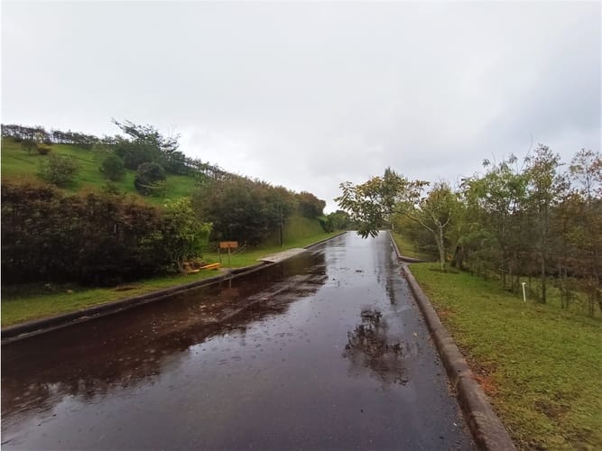Lote en venta en Pantanillo, El Retiro, 8230 m² · foto 7 de 11
