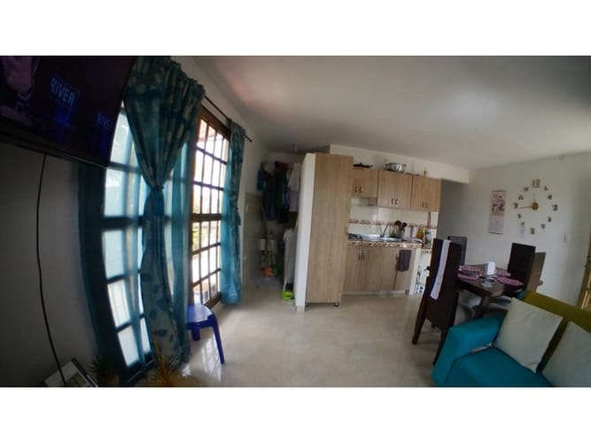 Casa de 12 alcobas en venta en Ciudadela Floralia, Cali, 367 m² · foto 4 de 15