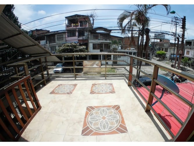 Casa de 12 alcobas en venta en Ciudadela Floralia, Cali, 367 m² · foto 5 de 15