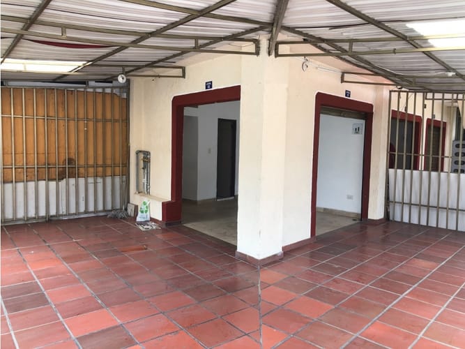 Casa de 12 alcobas en venta en Ciudadela Floralia, Cali, 367 m² · foto 14 de 15