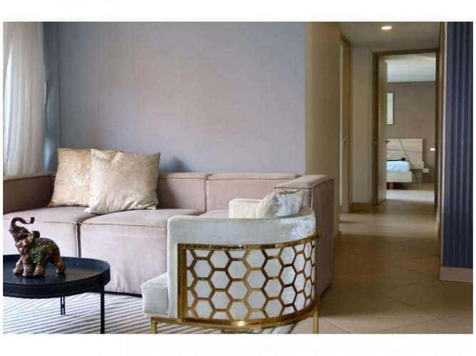 Apartamento de 3 alcobas en venta en Camino Verde, Medellín, 74 m² · foto 4 de 15