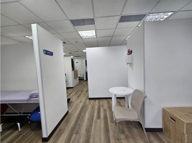 Consultorio en venta en Chipichape, Cali, 58 m² · foto 7 de 15