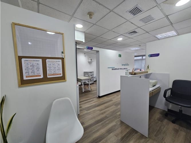 Consultorio en venta en Chipichape, Cali, 58 m² · foto 8 de 15