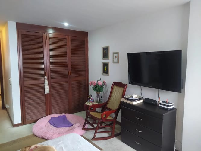 Apartamento de 3 alcobas en venta en Niza, Bogotá, 165 m² · foto 23 de 24