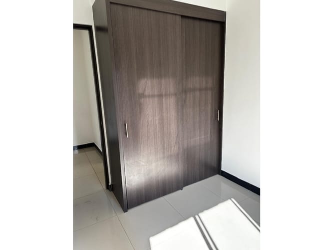 Apartamento de 3 alcobas en arriendo en Niquia, Bello, 71 m² · foto 6 de 12