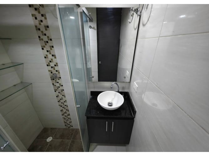 Apartaestudio en arriendo en Bombona No.1, Medellín, 35 m² · foto 11 de 12
