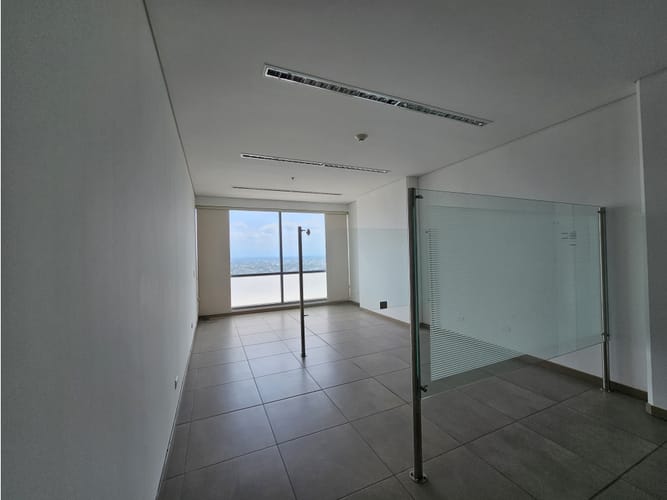Oficina en venta en Chipichape, Cali, 37 m² · foto 3 de 11
